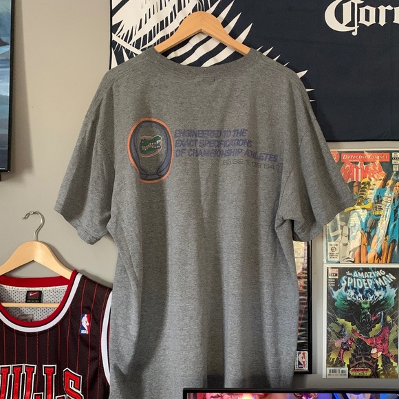 Vintage Nike Florida Gators Basketball T-shirt - Picture 3 of 5